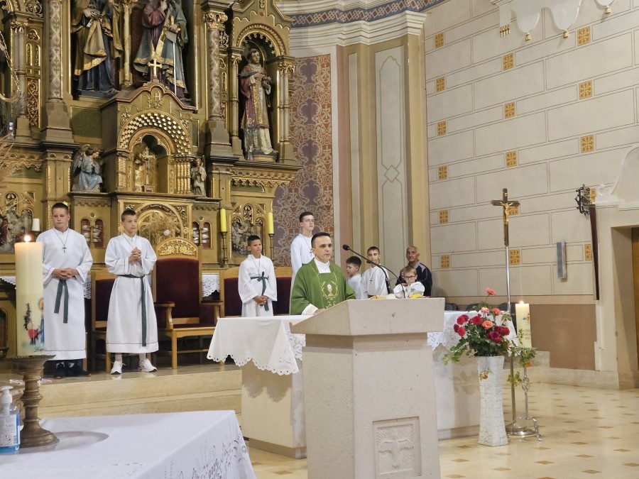Župa Kaptol dobiva novog župnika